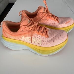 Hoka Women Bondi 8 Size 8.5B Orange, Yellow